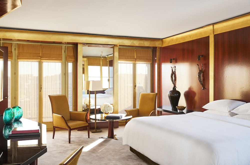 Presidential Suite