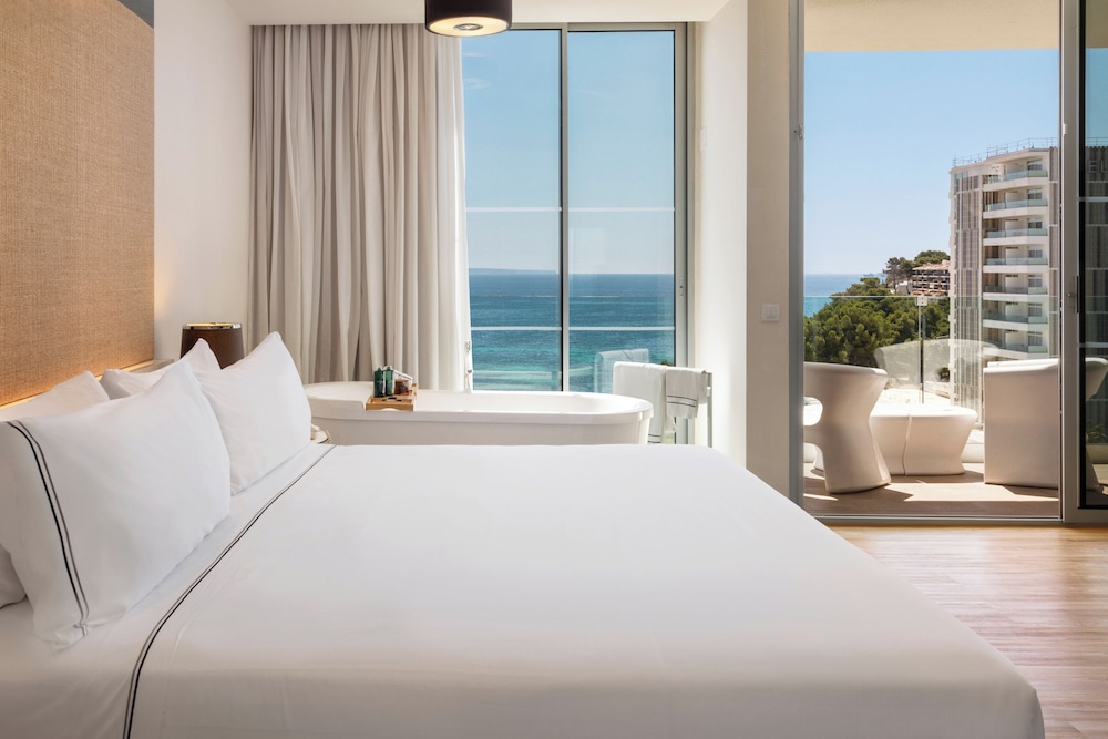 The Level, Junior Suite, Terrace, Sea View thumbnail 5