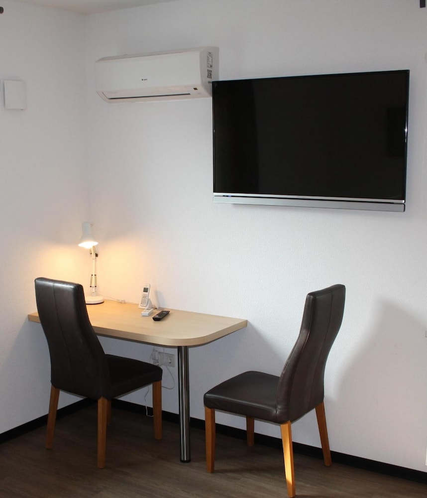Business Apartment photo 1