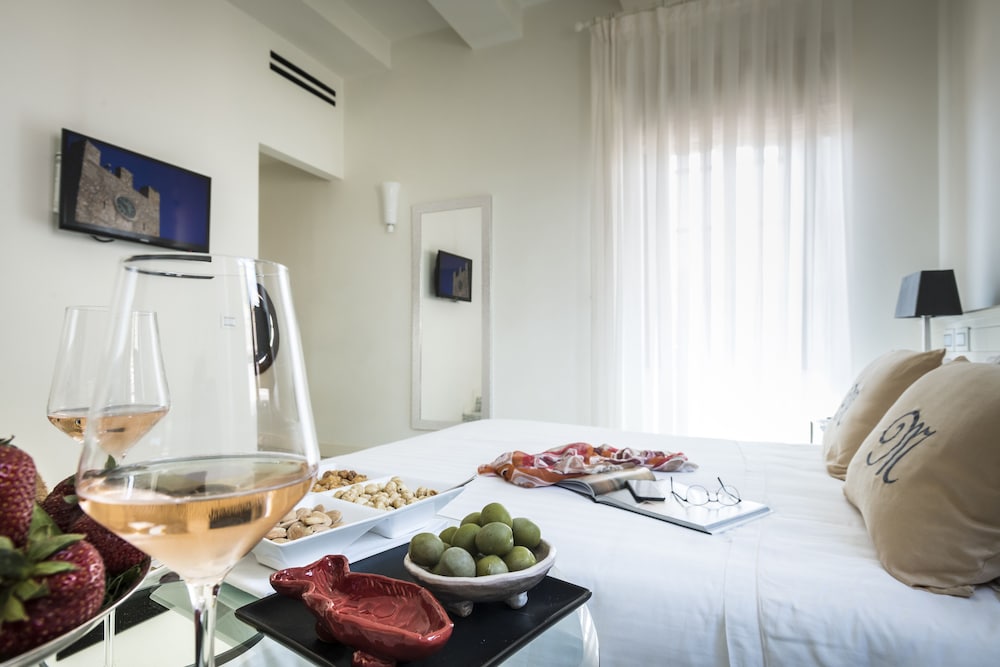 Superior Room, City View - Photo 2