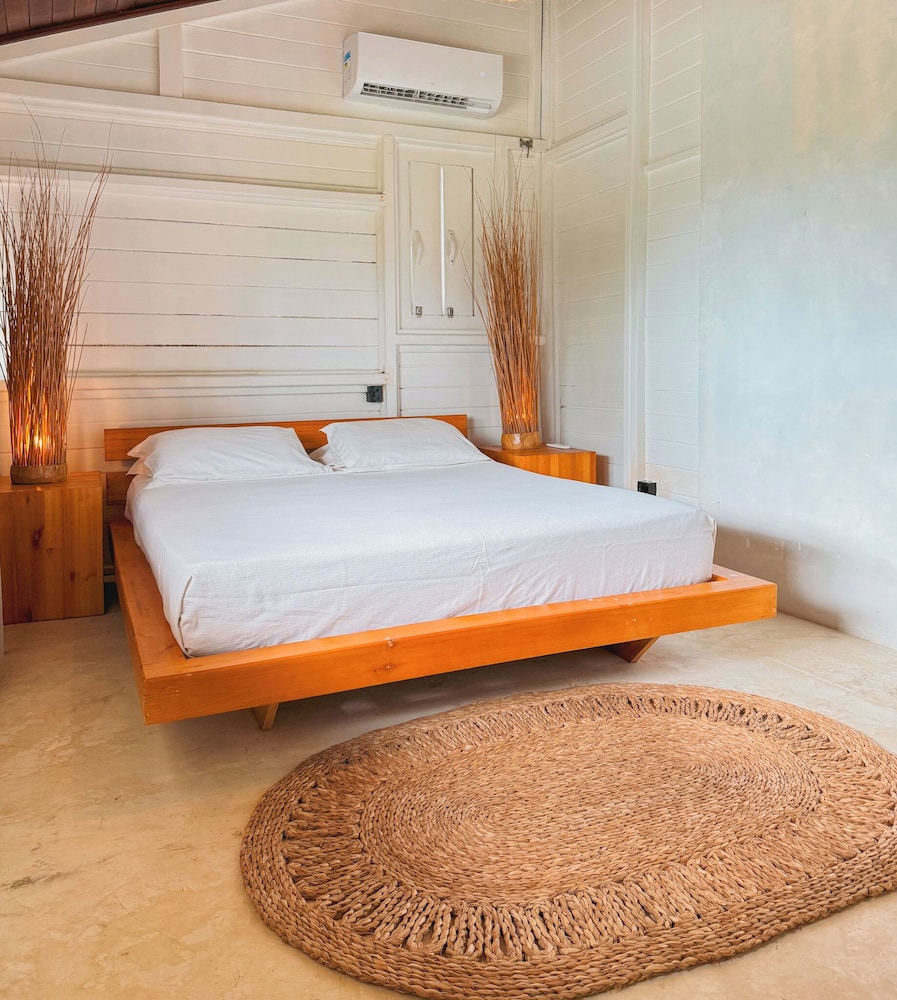 Classic Double Room, Partial Sea View