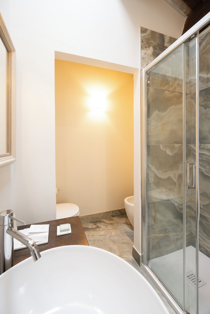 Superior Double Room - Photo 21