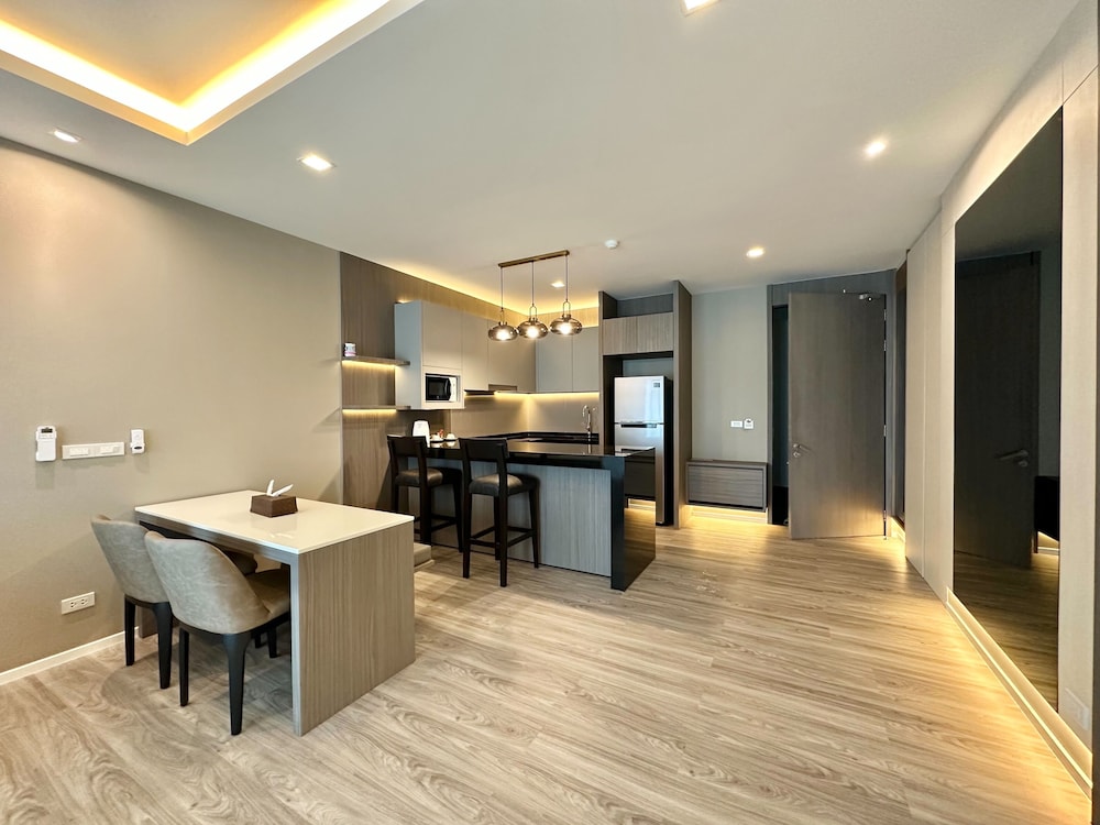 1 Bedroom Deluxe photo 3
