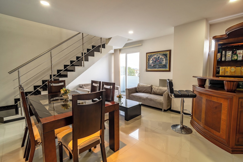 Elite Studio Suite photo 1