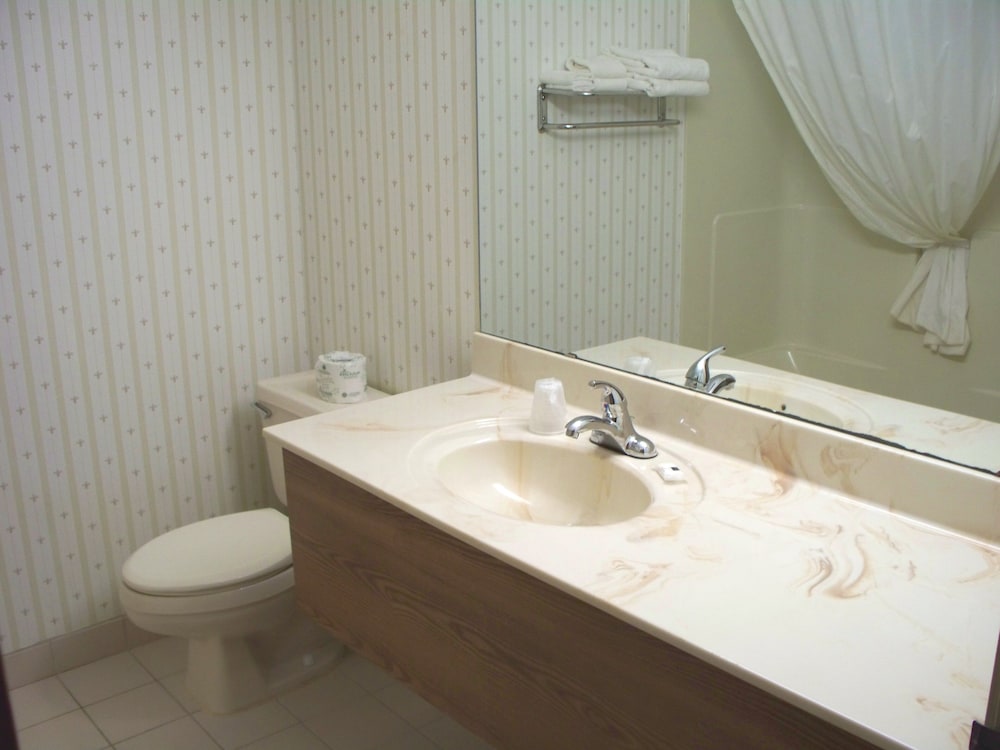 Luxury Suite, 1 King Bed with Sofa bed photo 2