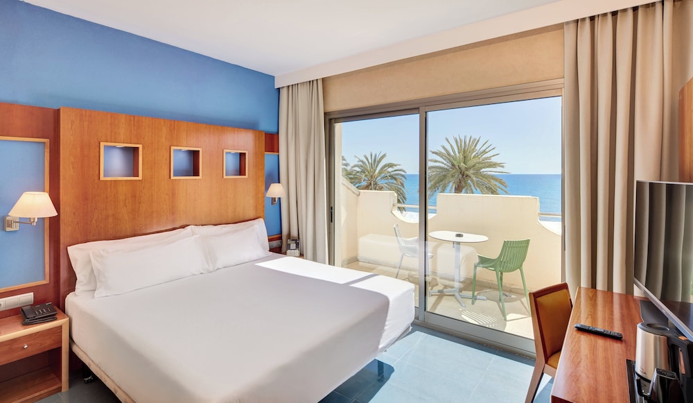 Superior Double Room, Balcony, Sea View - Photo 1