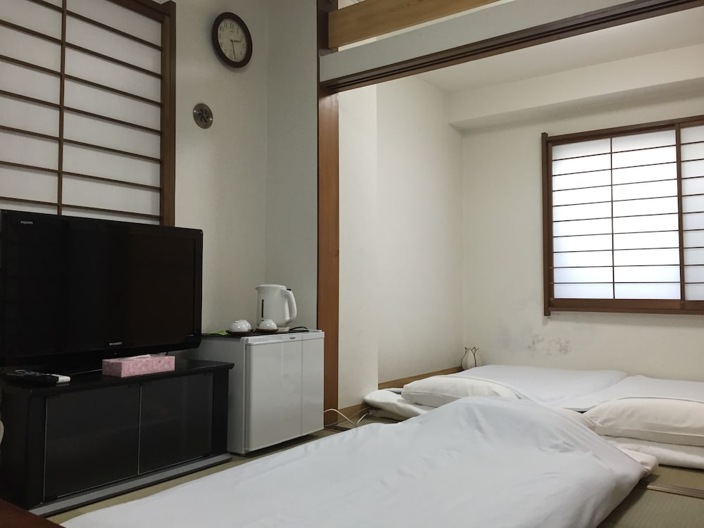 Standard Triple Room photo 2