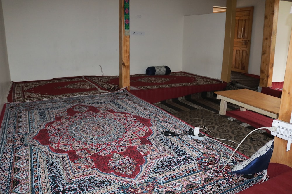 Traditional Shared Dormitory photo 2