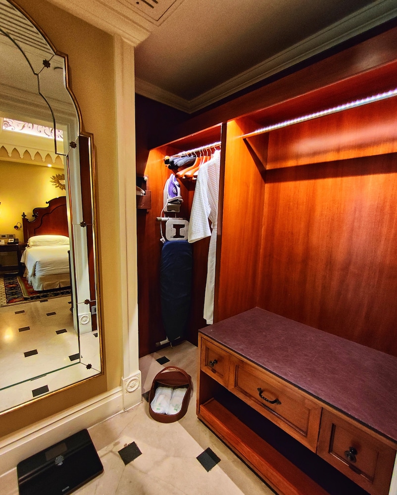 Deluxe Suite, 1 Bedroom photo 3