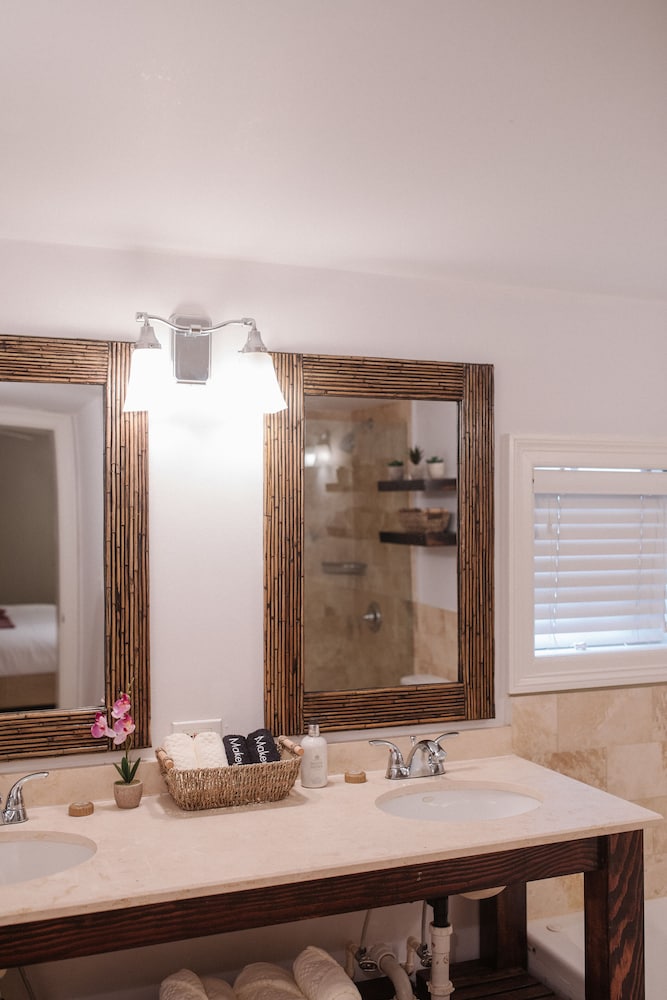 Deluxe Suite photo 3
