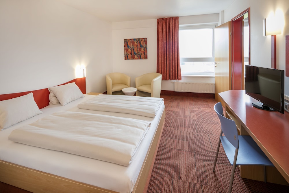 Superior Double Room (Thermal Spring View)