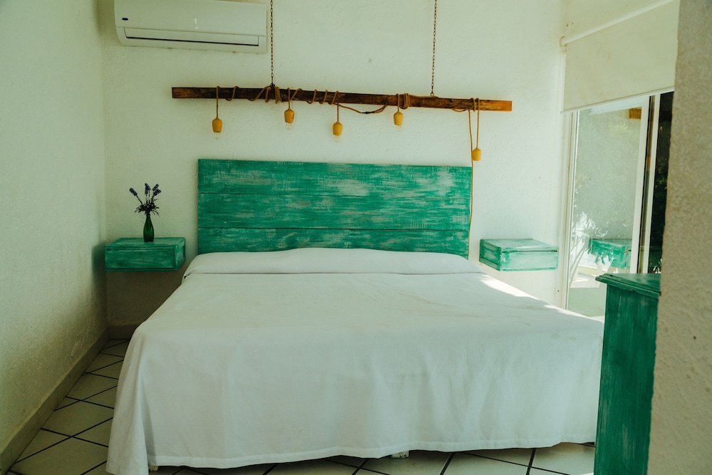 Deluxe Room - Photo 1