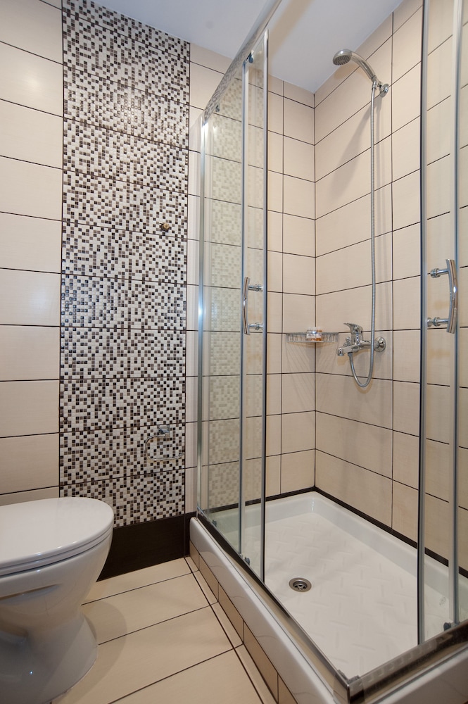Standard Triple Room - Photo 6
