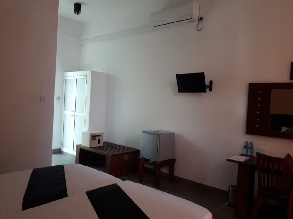 Deluxe Double Room, 1 Double Bed, Accessible, Pool View photo 2