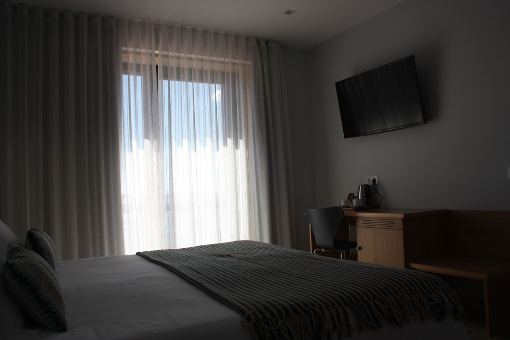 Deluxe Double Room, 1 Queen Bed, Sea View photo 3