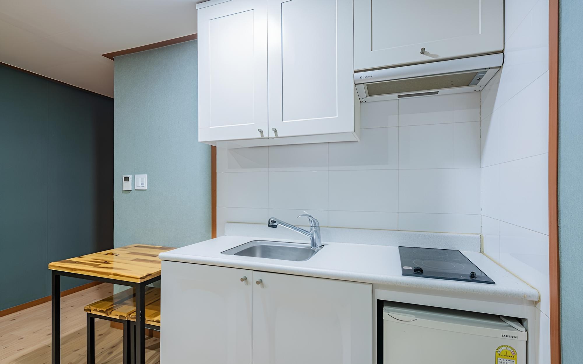 Room (Standard Ondol Pension Type (Netflix)) - Photo 3