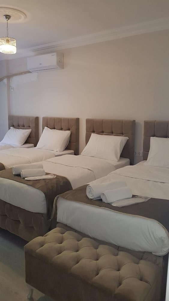 Deluxe Quadruple Room photo 1