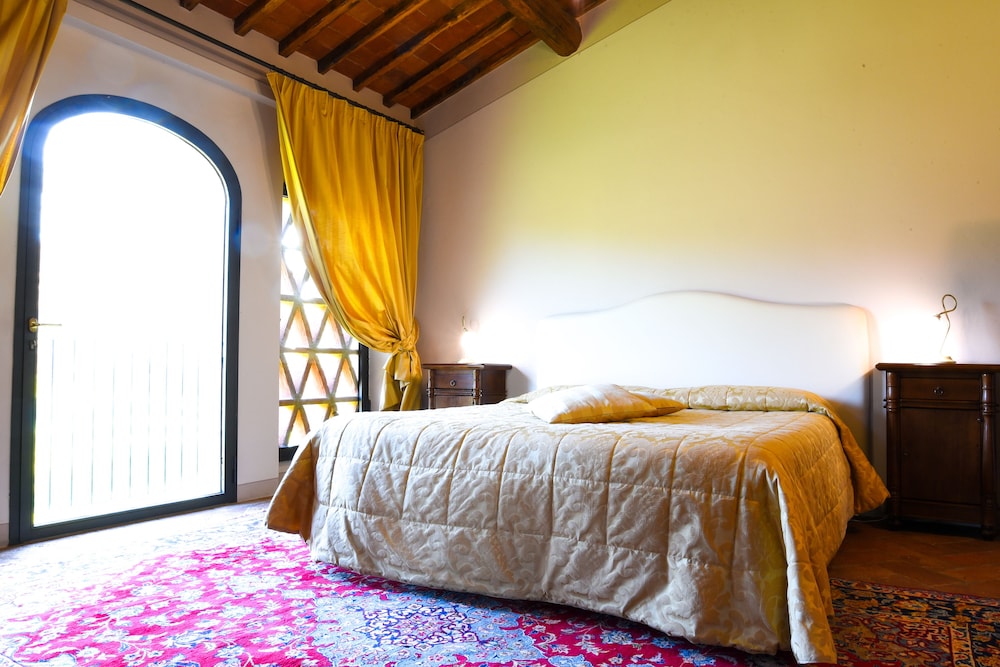 Villa, 4 Bedrooms, 2 Bathrooms (Margherita) photo 2