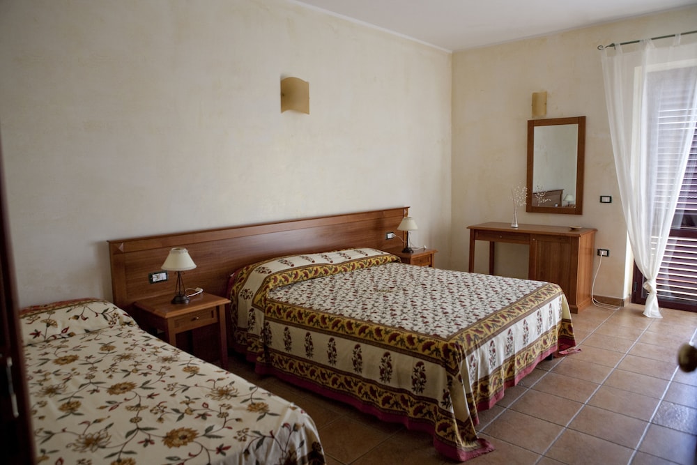 Triple Room photo 1