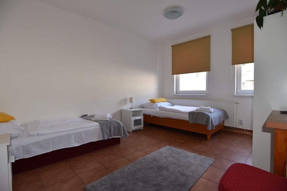 Basic Apartment