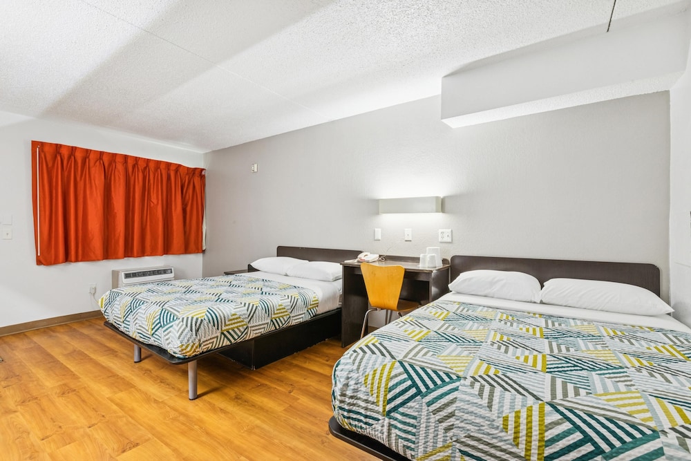 Deluxe Room, 2 Double Beds, Non Smoking photo 3