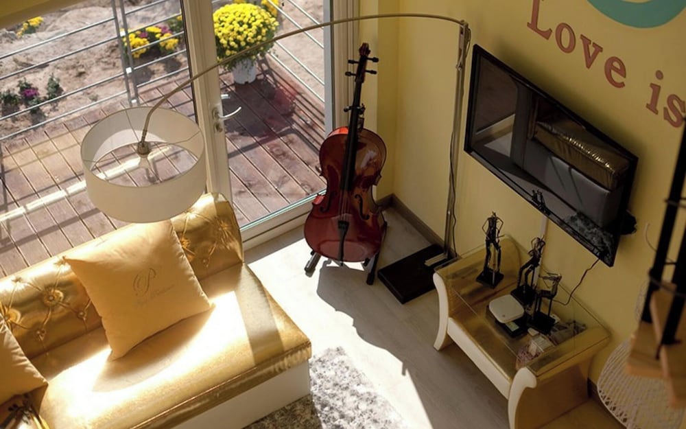 Room (Serenade (Unshared House jet spa))