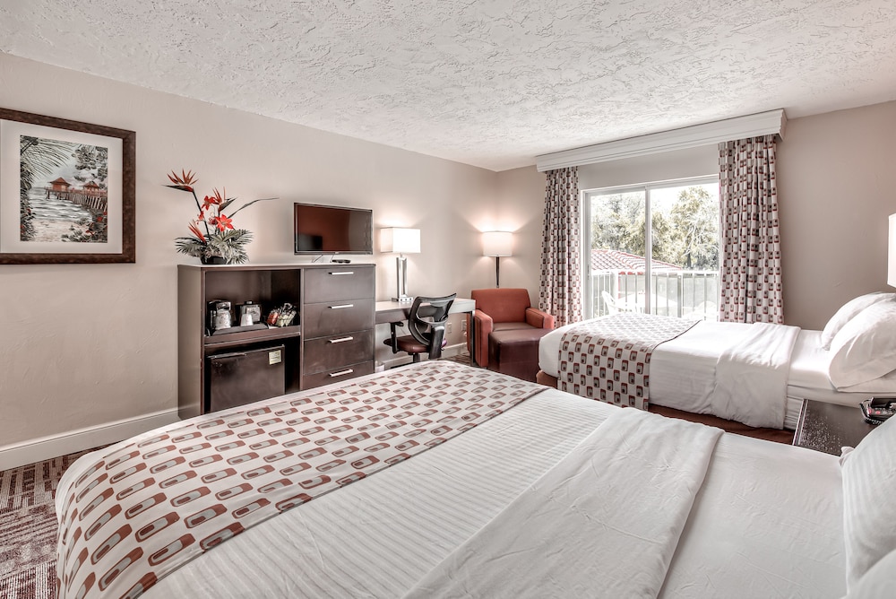 Room, 2 Double Beds, Accessible, Balcony (Hearing) - Photo 2