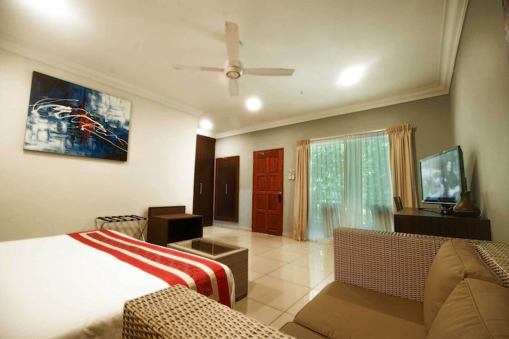 Executive Double or Twin Room (with A/C) - Photo 5