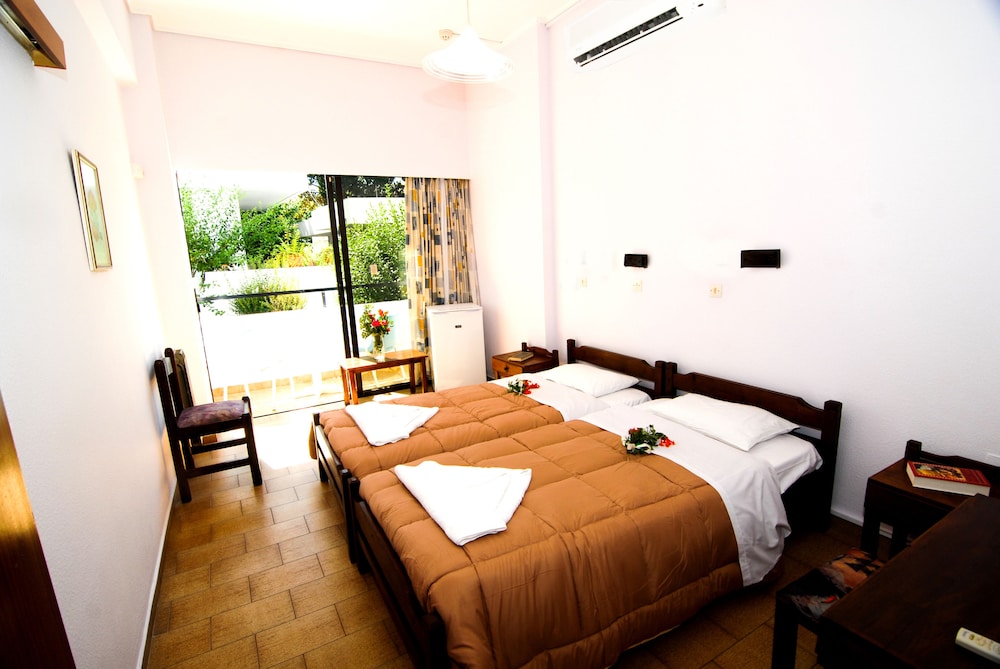 Single Room, Balcony