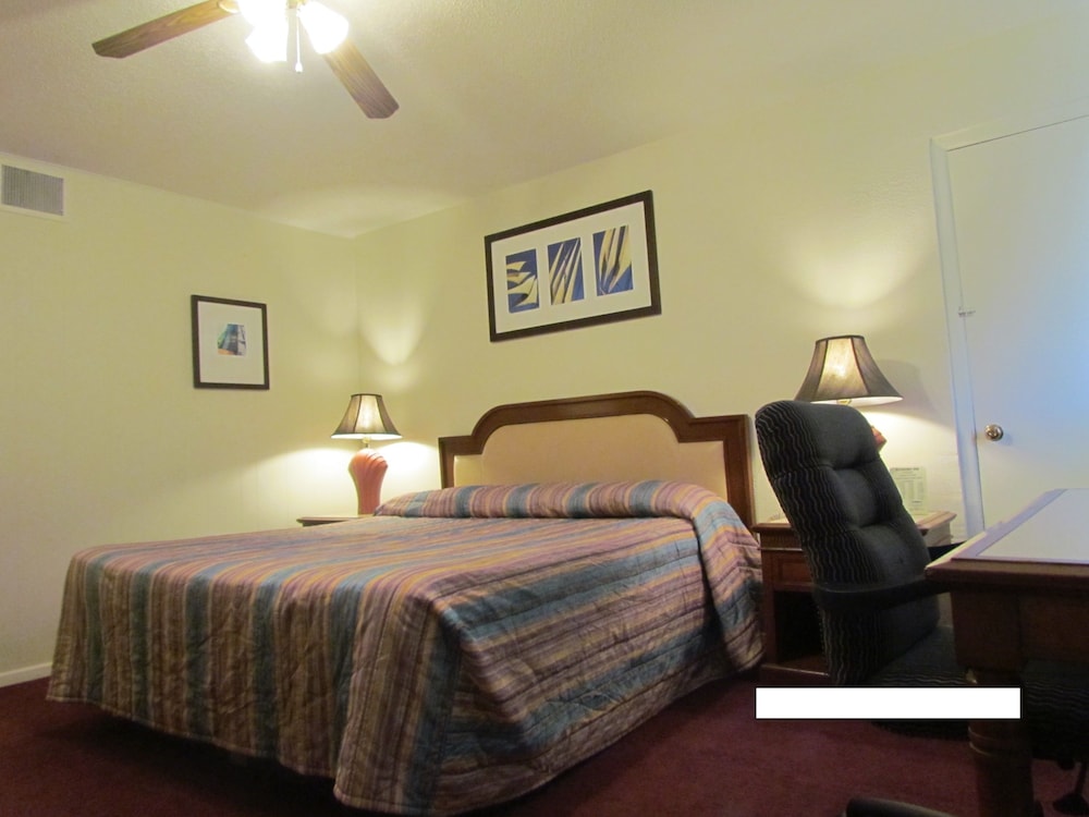 Standard Single Room, 1 Bedroom, Non Smoking photo 2
