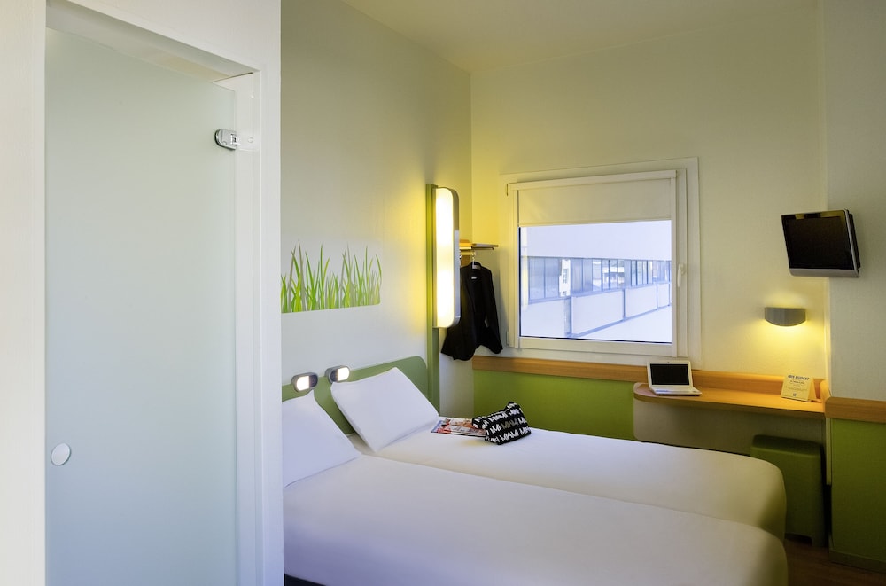 Triple Room, Multiple Beds - Photo 1