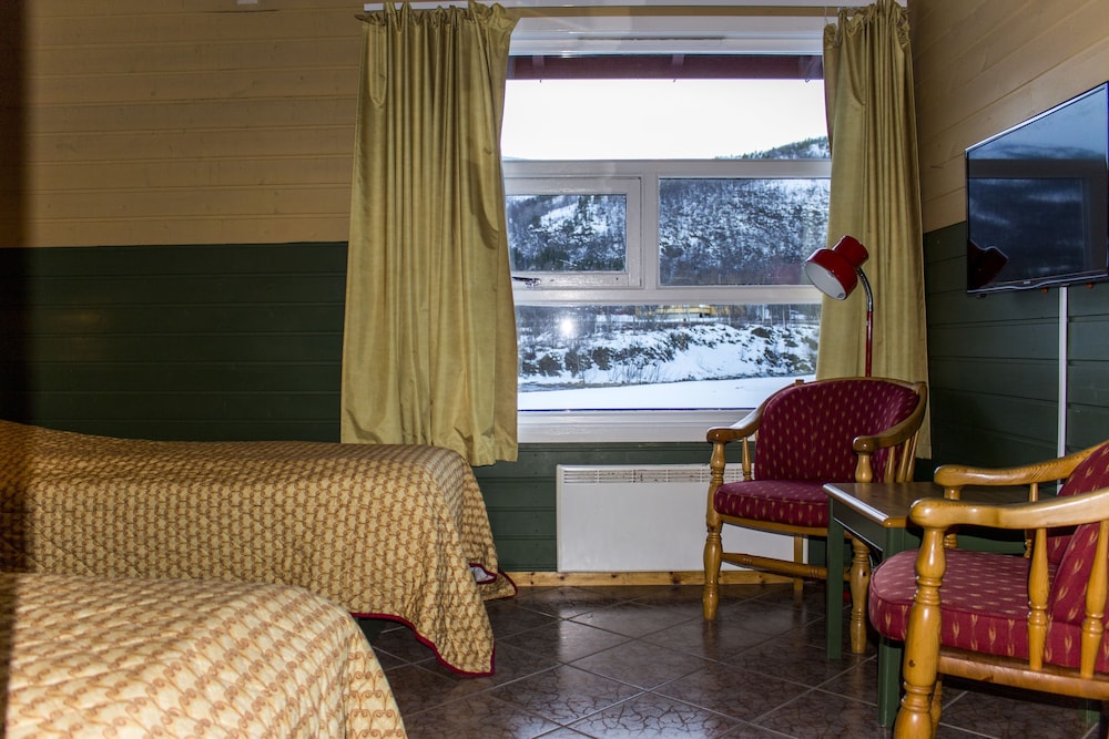 Family Cottage, View (towels and bed linen not included) photo 2
