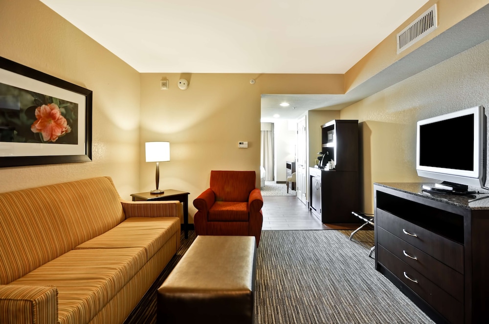 Room - Photo 3