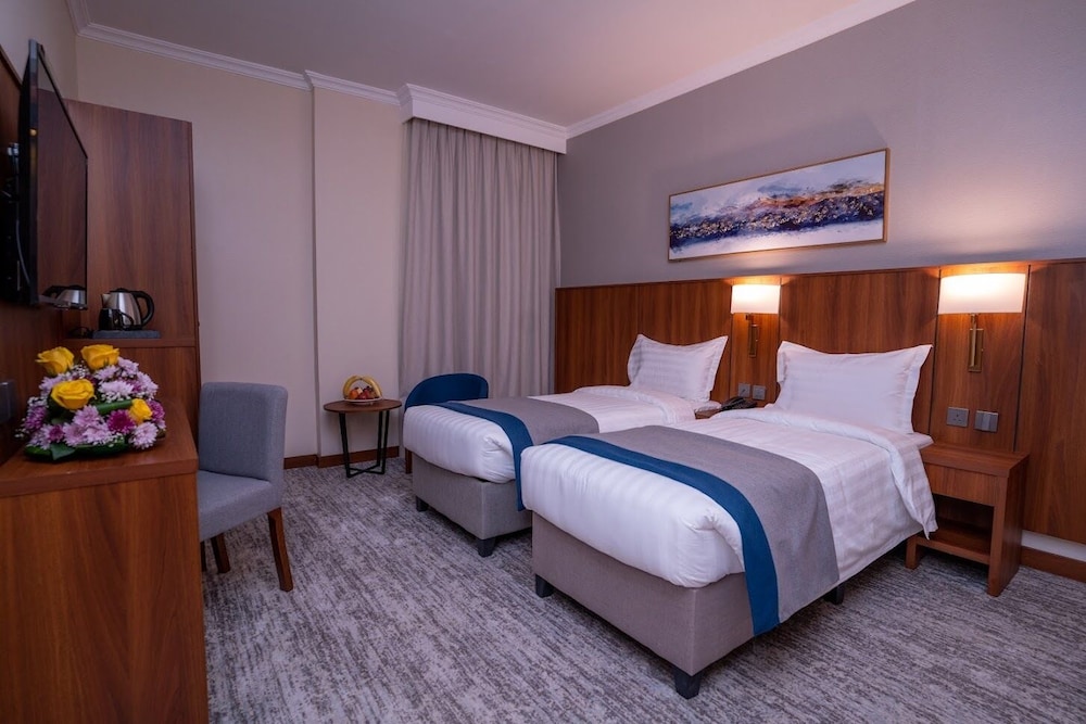 Basic Double or Twin Room photo 3
