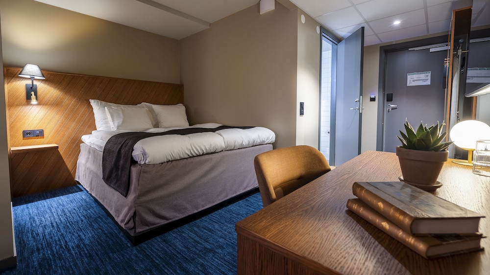 Double Room, No Windows (Compact) - Photo 5
