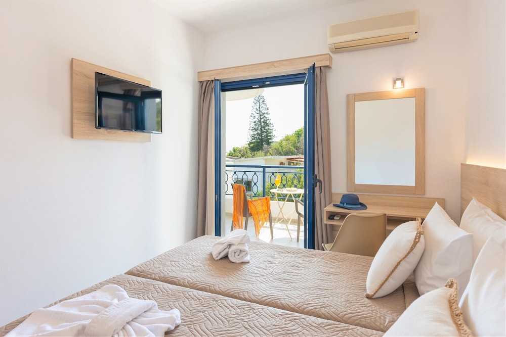 Junior Suite, Garden View