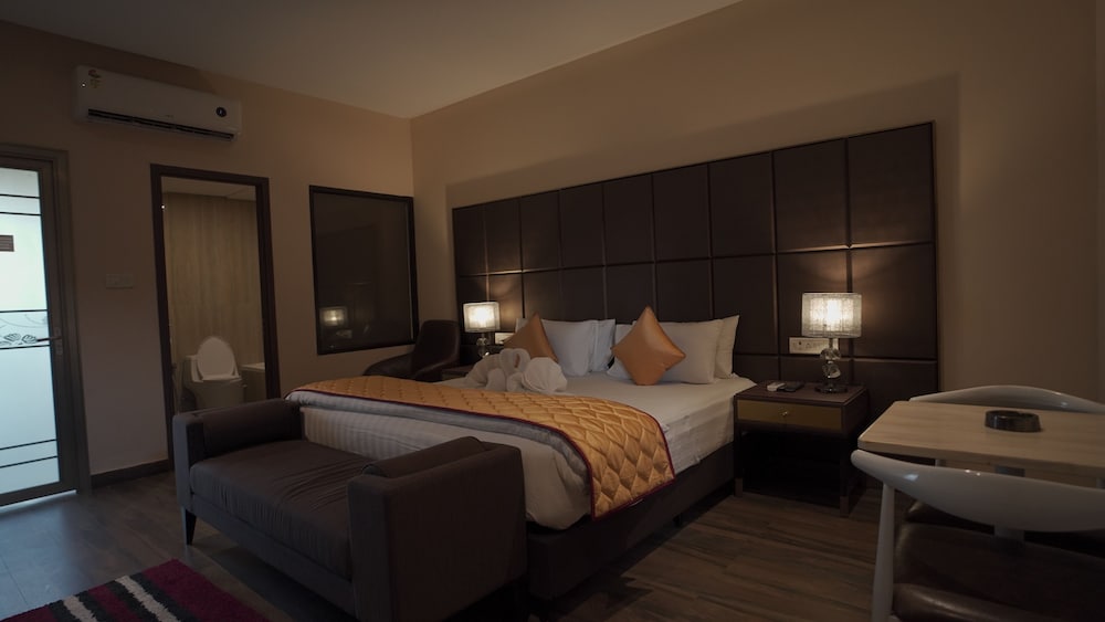 Premier Room