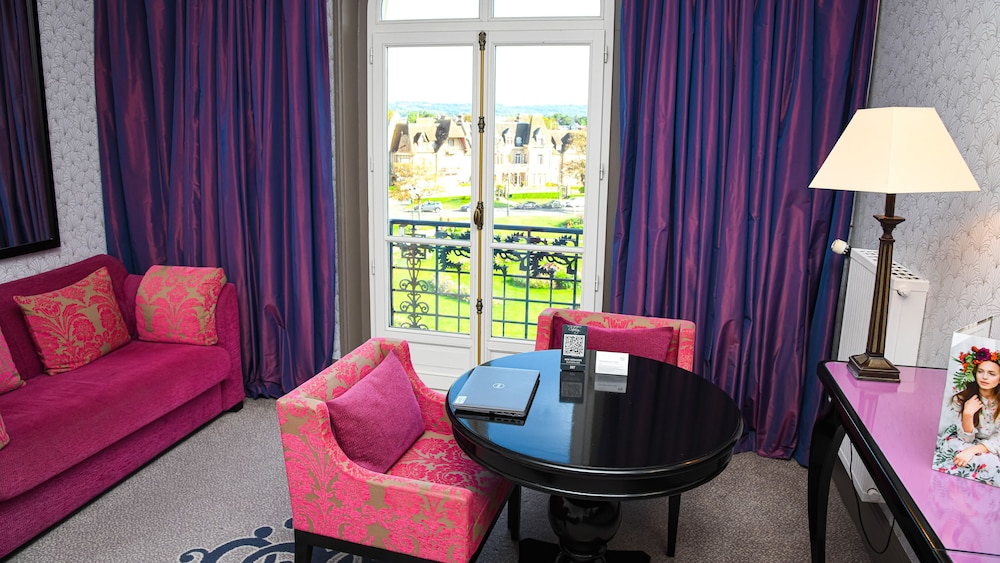 Classic Room, 1 King Bed (Garden view) - Photo 5