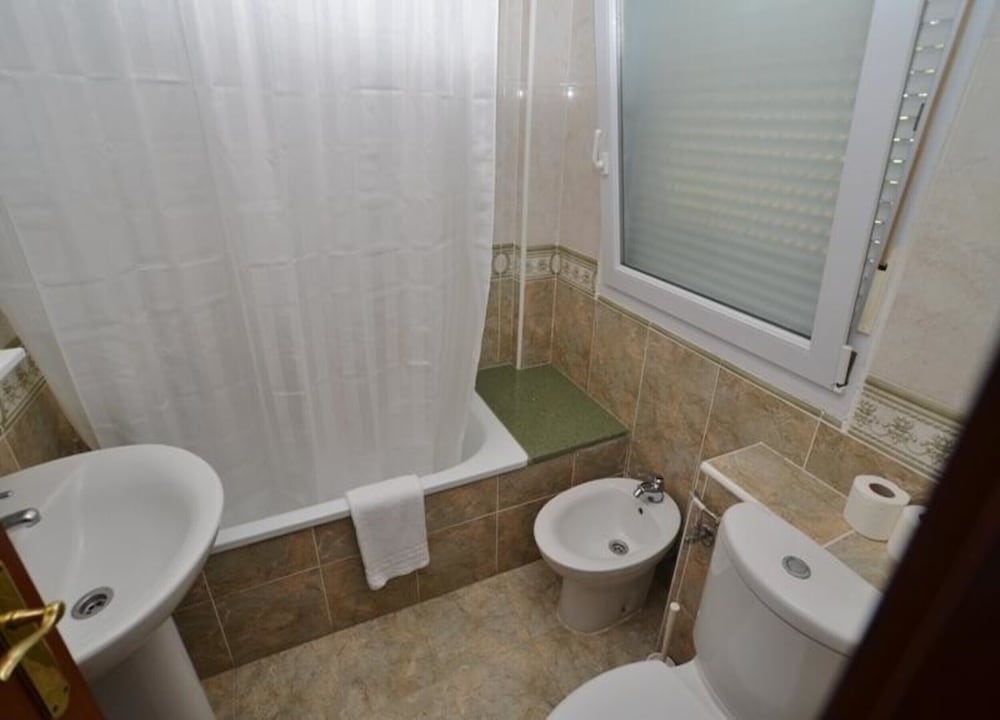 Family Apartment, 1 Bedroom photo 2