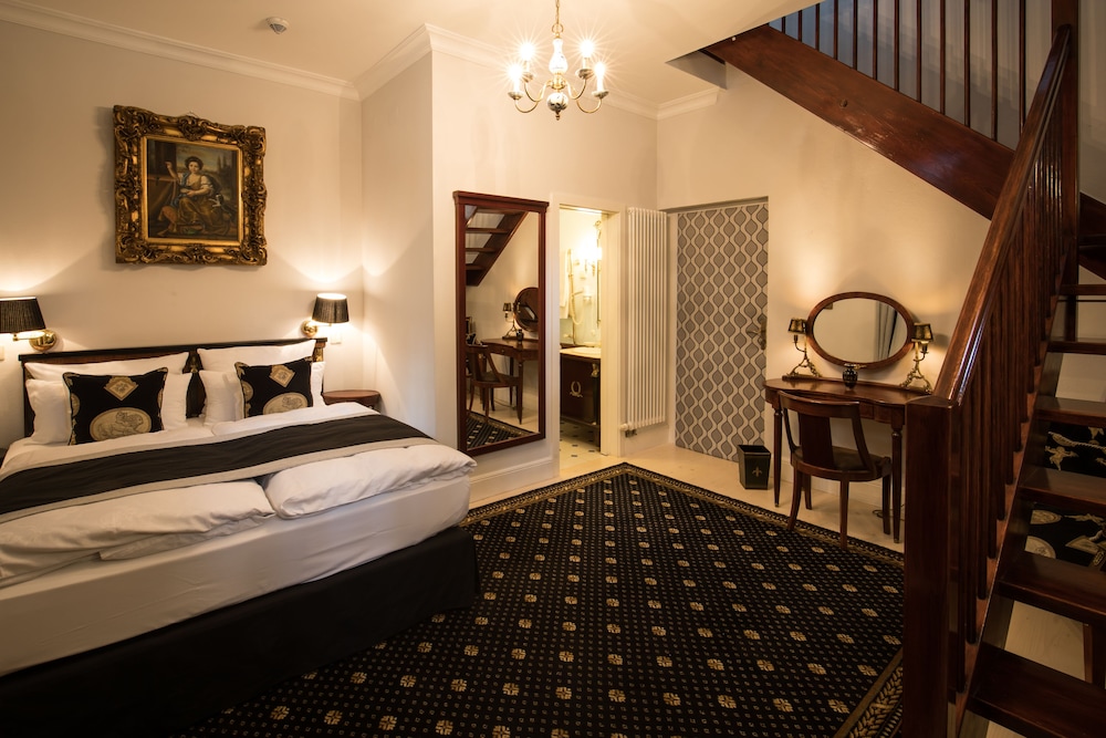 Family Suite, 2 Bedrooms - Photo 4