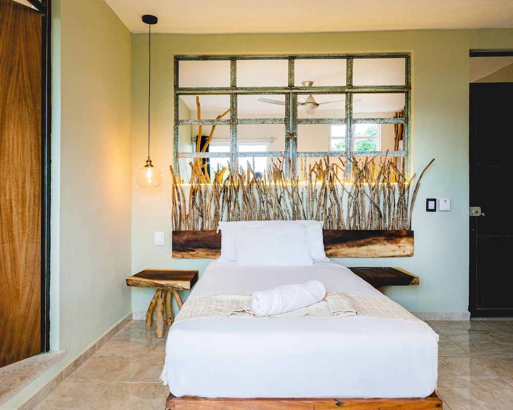 Design Double Room, Multiple Beds, Terrace, Garden View