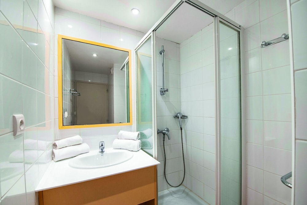 Standard Apartment, 1 Bedroom - Photo 2