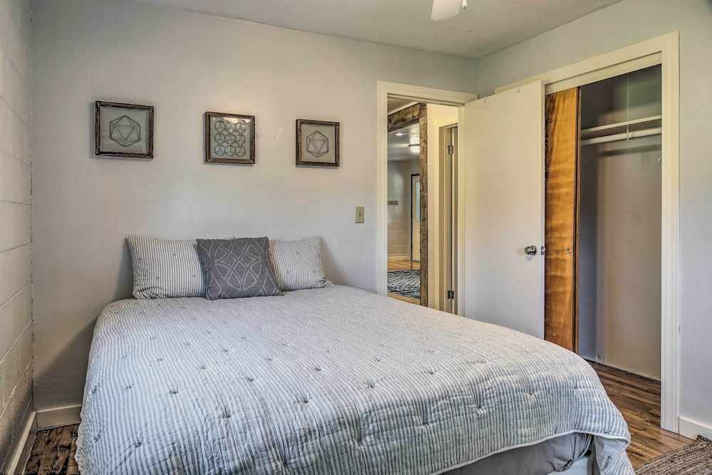 House (2 Bedrooms) photo 3