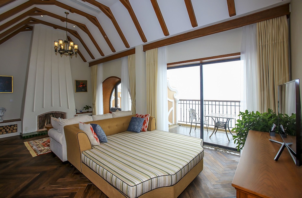Grand Suite - Photo 9