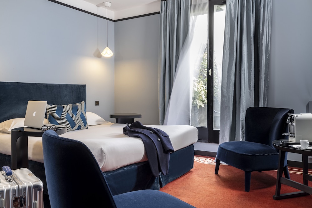 Exclusive Room - Photo 1