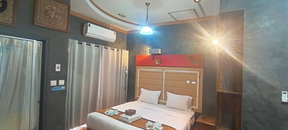 Deluxe Single Room, Mountain View