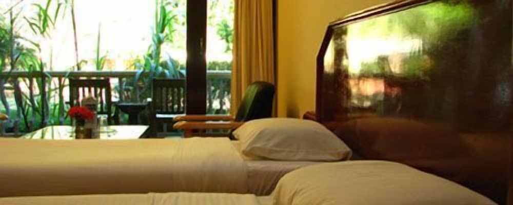 Deluxe Room - Photo 4