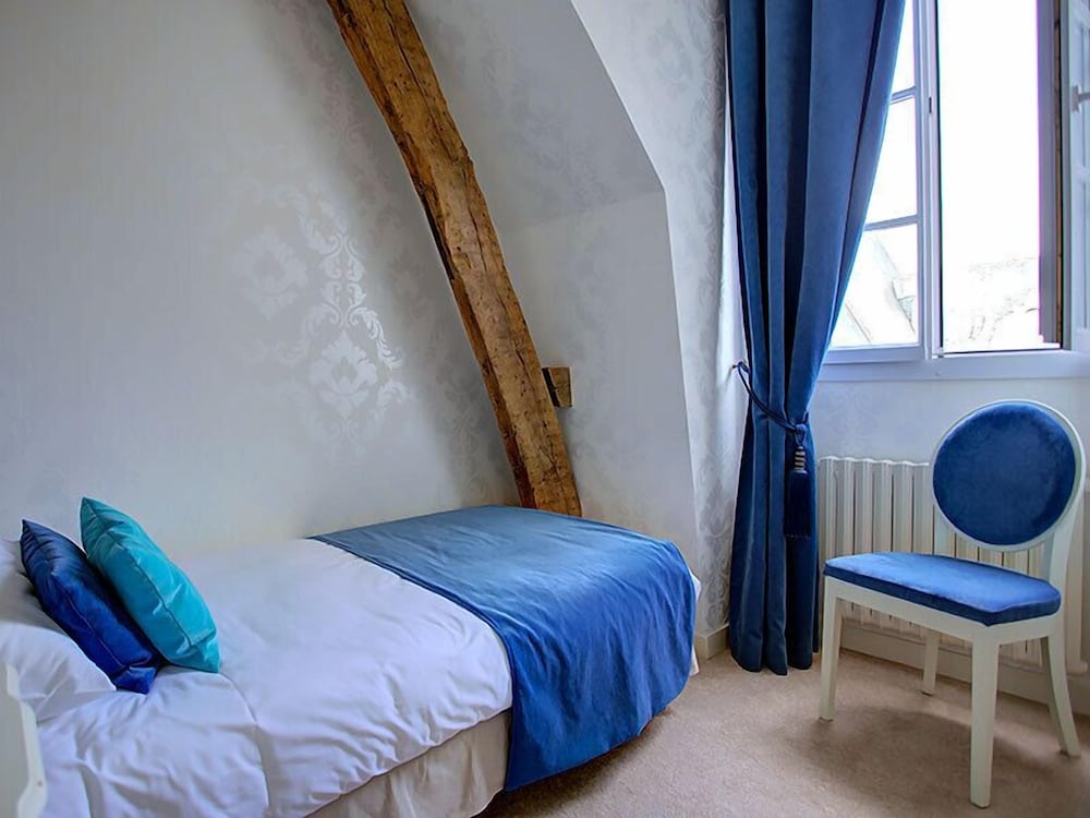 Superior Triple Room photo 3
