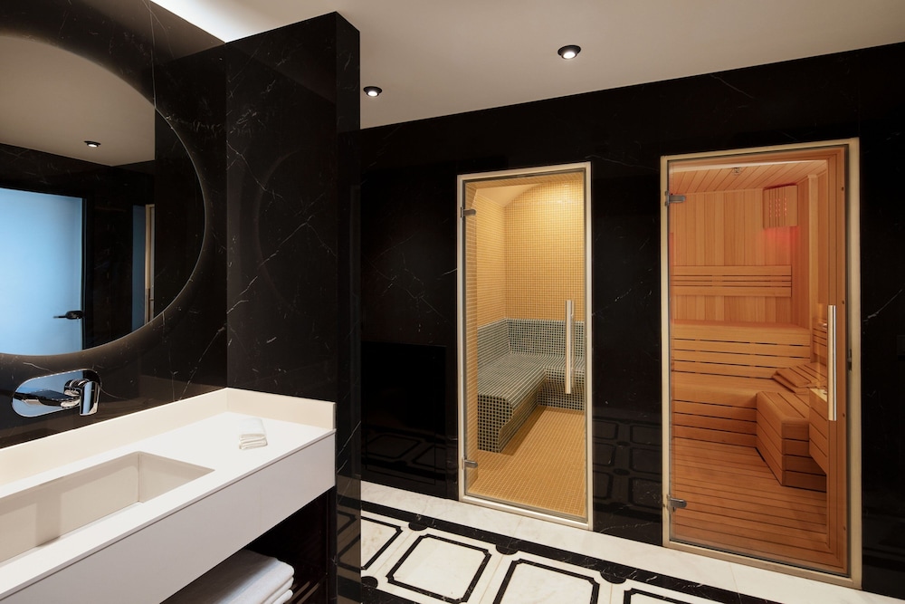 Presidential Suite, 1 King Bed with Sofa bed, Sea View