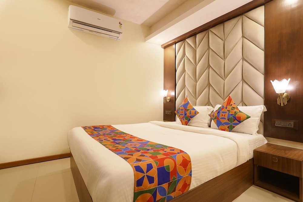 Deluxe Double Room, City View